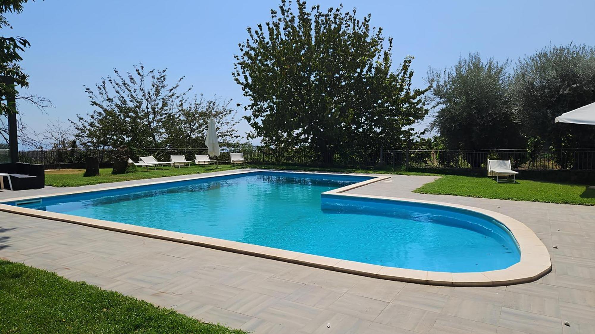 Maison Divaga Fleri ภายนอก รูปภาพ